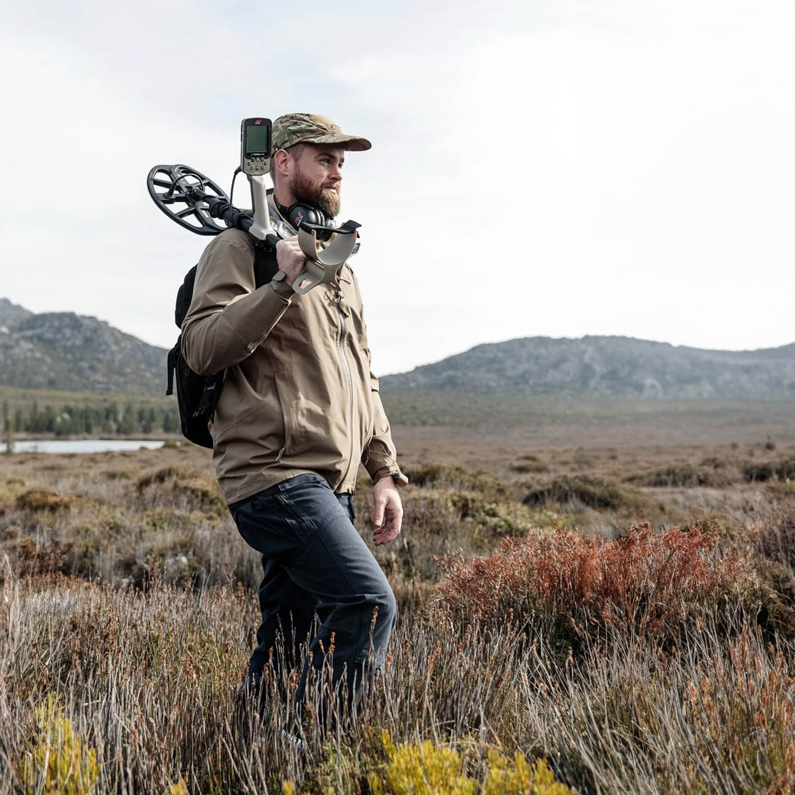 Minelab X-Terra Elite Metalldetektor Expedition Pack mit gratis Pro-Find 40 Pinpointer